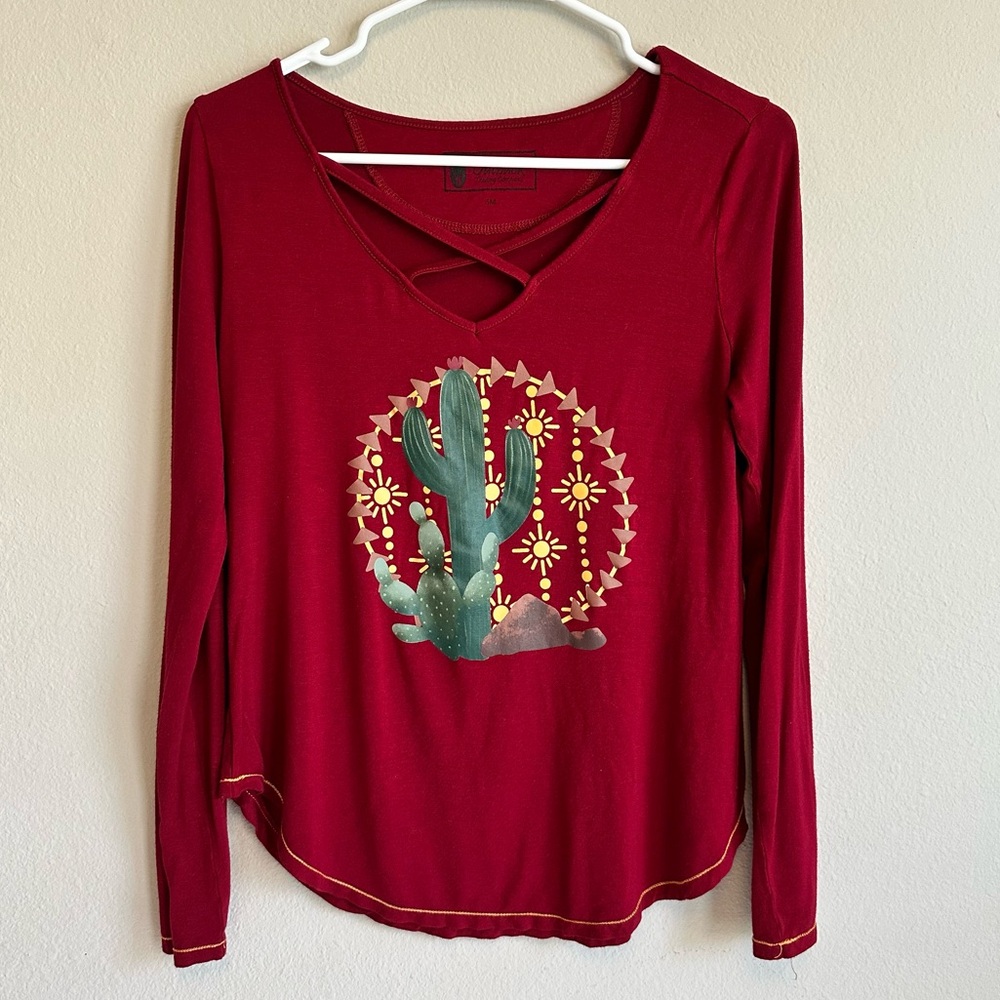 Outback Trading Company Cactus Graphic Long Sleeve‎ Red Top Small Western